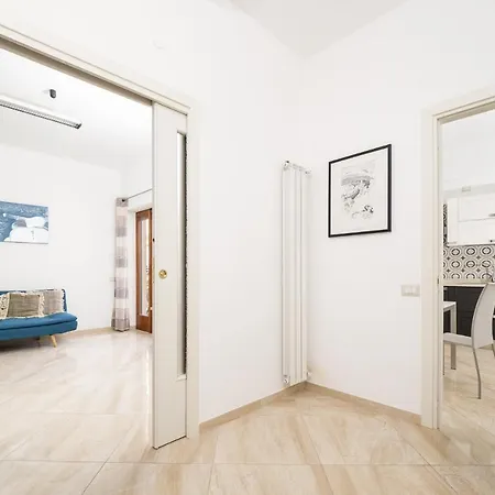 Apartamento De Vivo Realty - Parsano