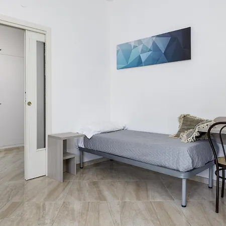 De Vivo Realty - Parsano Апартаменты *