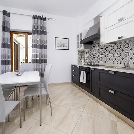 Parsano - De Vivo Realty * Σορέντο