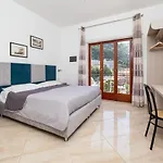 Parsano - De Vivo Realty Apartment *