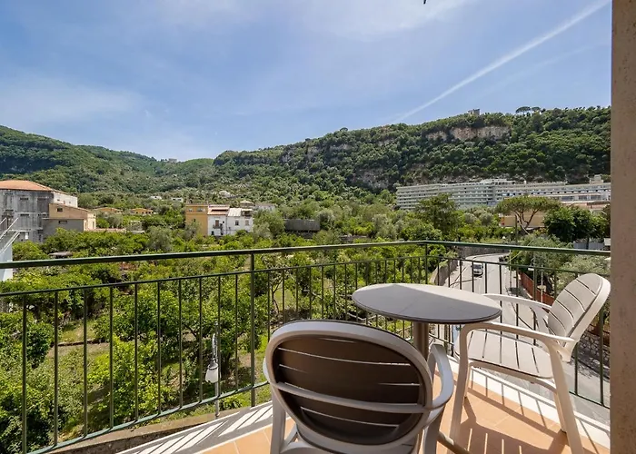 Parsano - De Vivo Realty * Sorrento